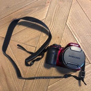 Samsung W1100F Camera